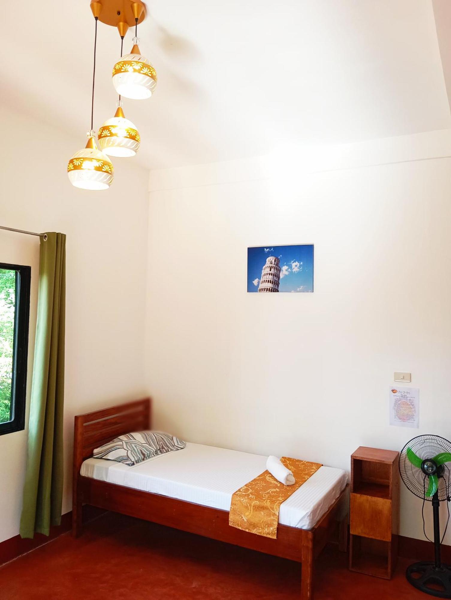 Tongatok Cliff 3*