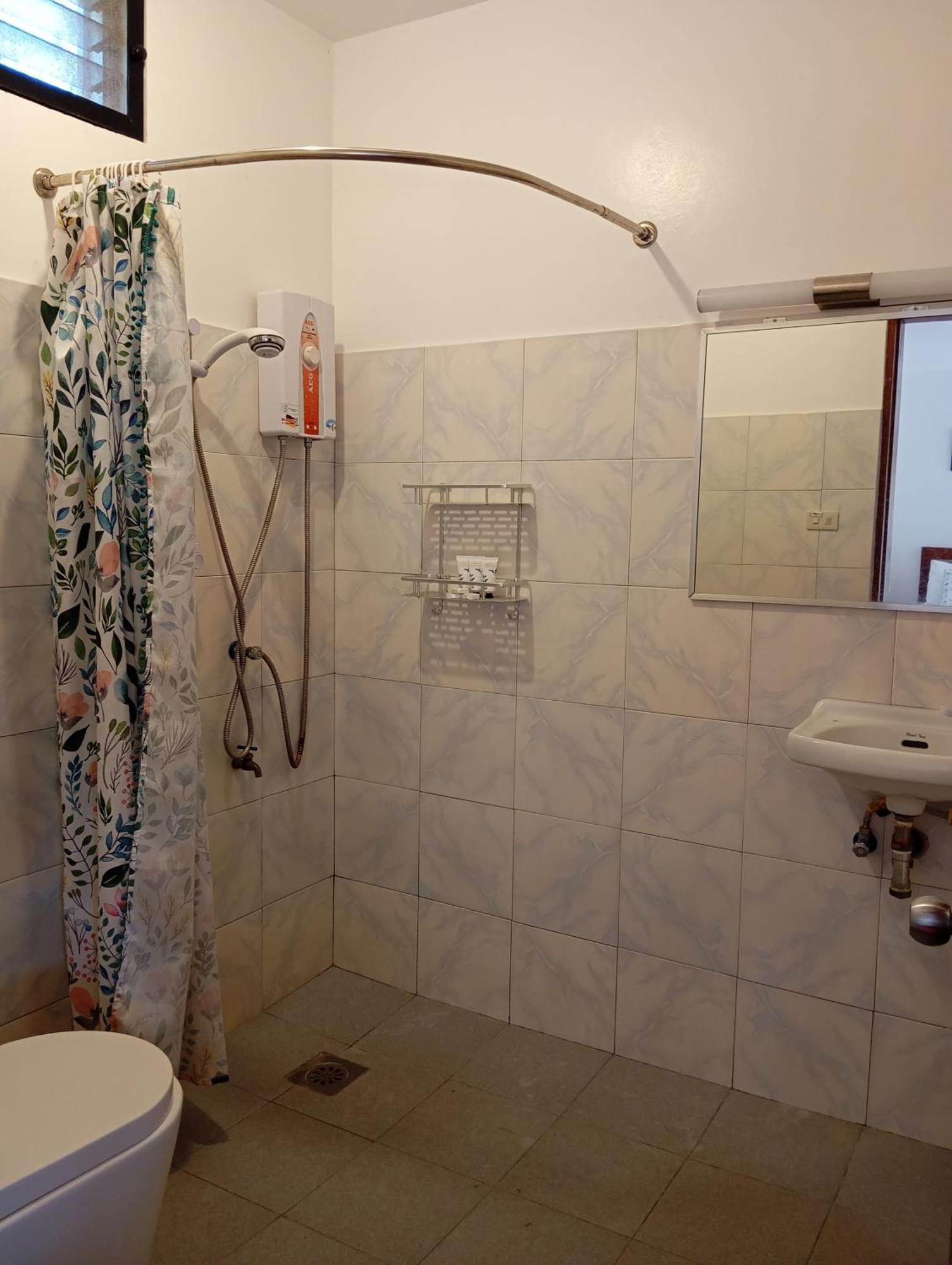 Resort Tongatok Cliff 3*
